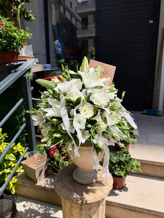 White Aurelia Aranjmanı